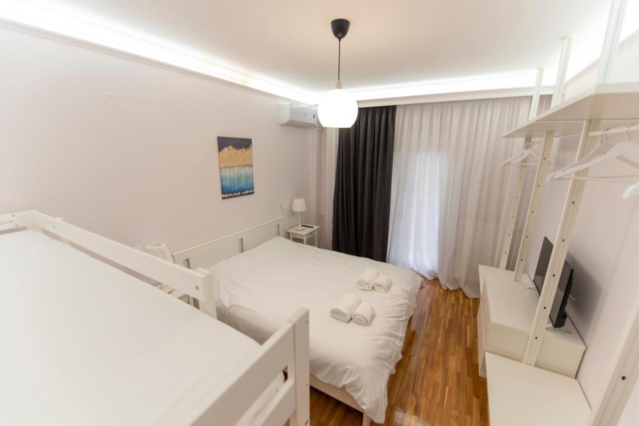 Athina Pantheon Mitropoleos Apartment Thessaloniki Exterior photo